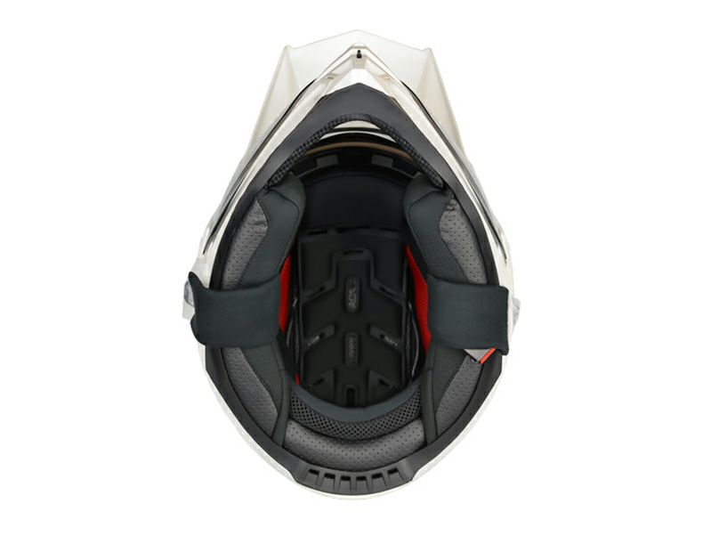 https://www.wins-japan.com/helmet/img/x-road/photo-inner.jpg